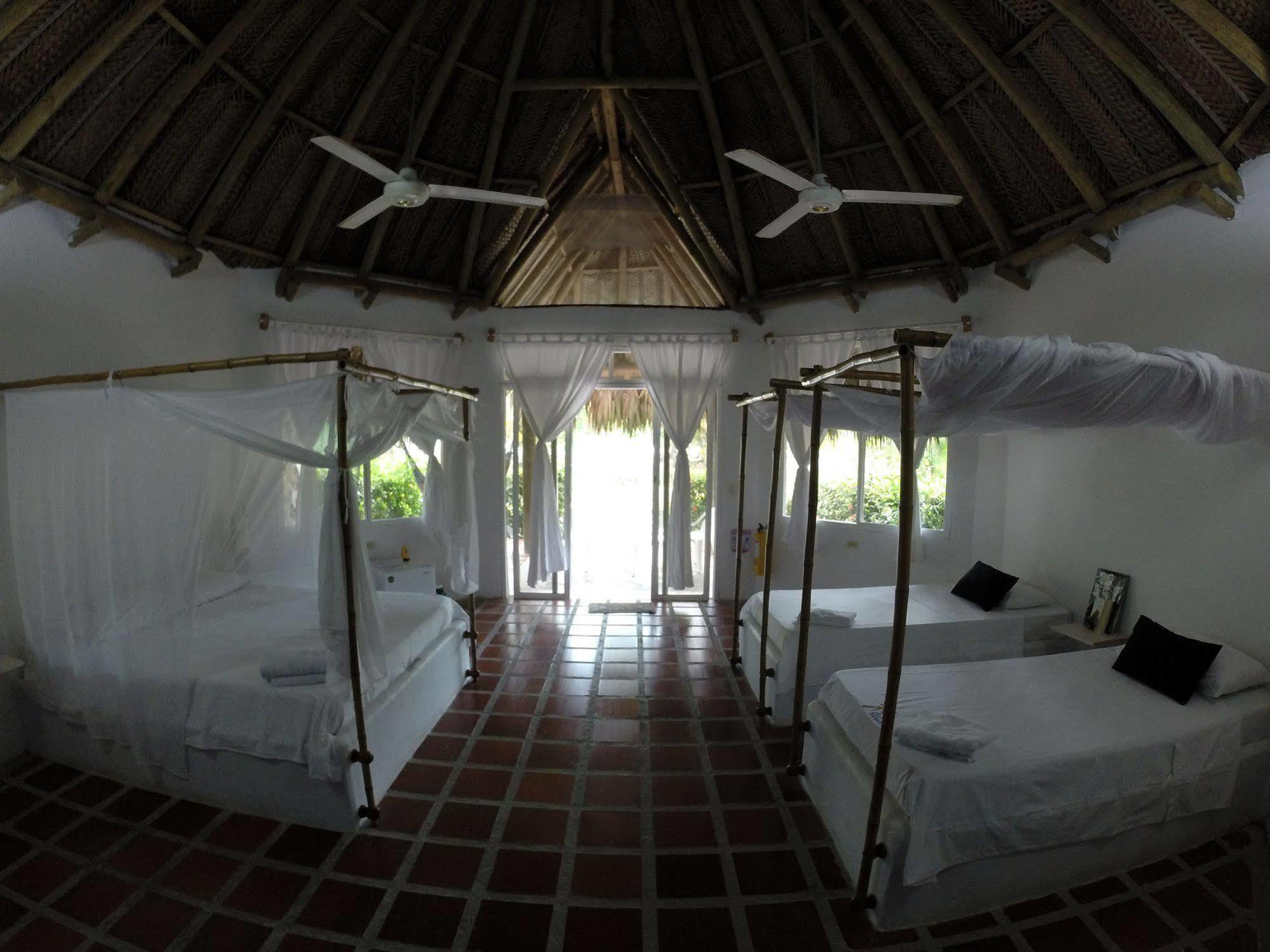פאלומינו Hotel Playa Mandala מראה חיצוני תמונה